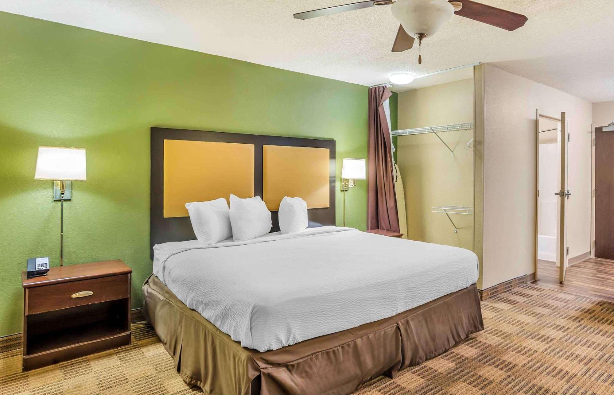 Extended Stay America Select Suites - Philadelphia - Malvern - Great Valley Экстерьер фото